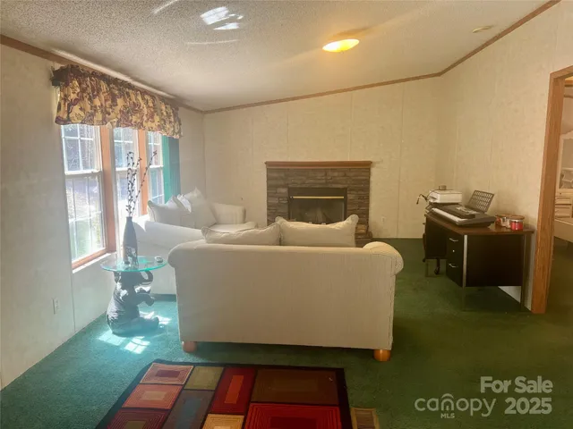 $215,000 | 343 Daytona Lane, Saluda, NC 28773