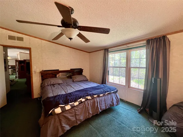 $215,000 | 343 Daytona Lane, Saluda, NC 28773