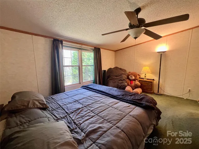 $215,000 | 343 Daytona Lane, Saluda, NC 28773