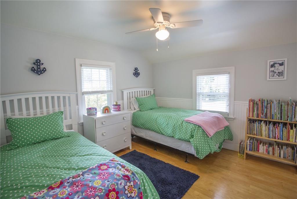 584 Shore Road Cape Elizabeth, ME 04107 - Photo 16 of 33 Bedroom 2
