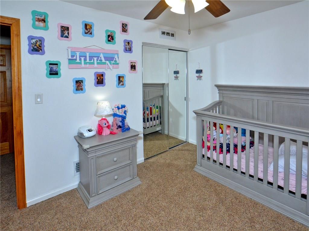 593 Lorraine Road Pittsburgh, PA 15221 - Photo 13 of 24 Gallery Image 13