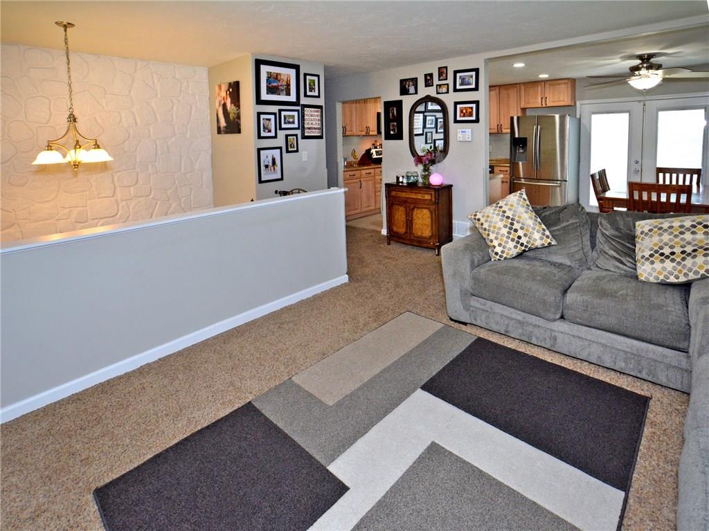 593 Lorraine Road Pittsburgh, PA 15221 - Photo 7 of 24 Gallery Image 7