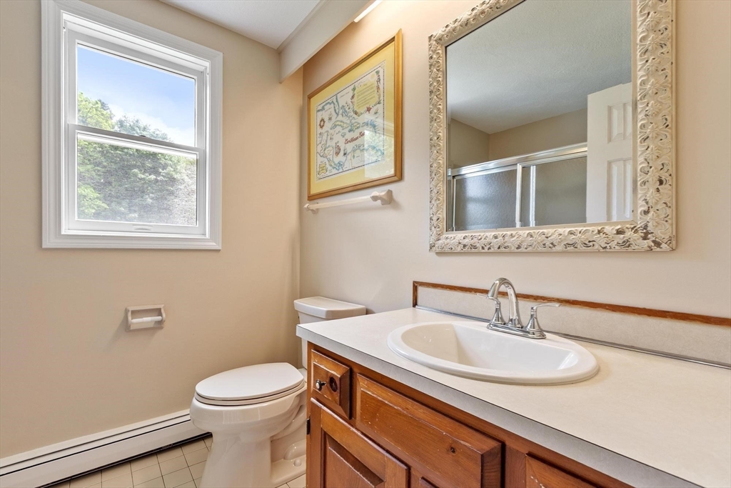 2 Rourke Lane Lynnfield, MA 01940 - Photo 24 of 40