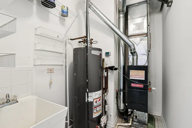 a view of yard with tree s