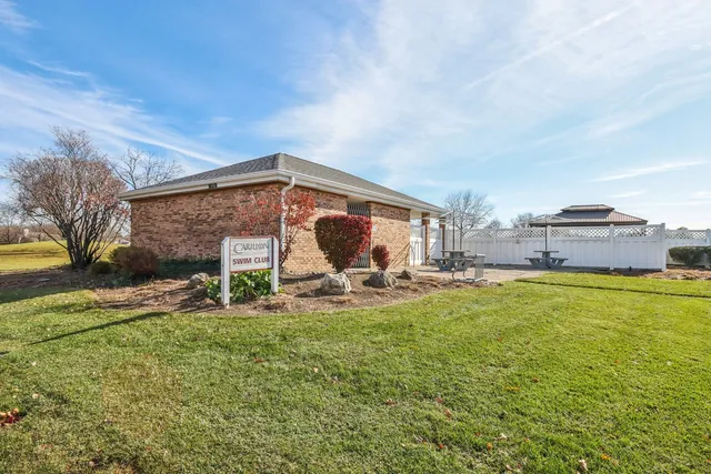 a view of a swimming pool
