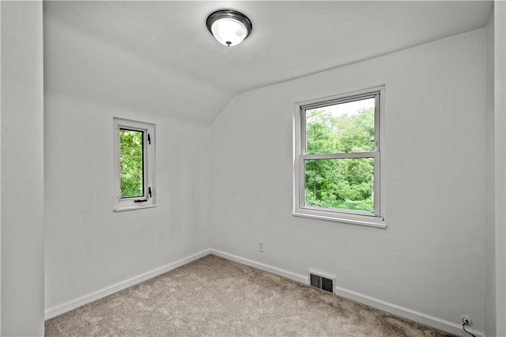 340 Parallel Avenue Pittsburgh, PA 15210 - Photo 24 of 30 Gallery Image 24