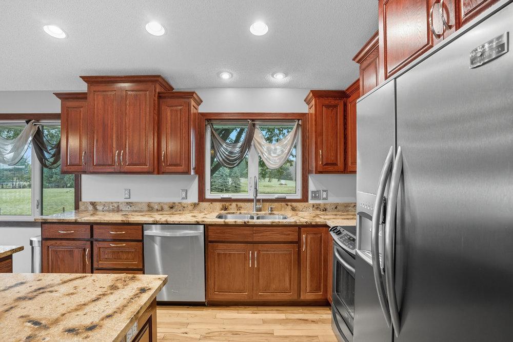 12795 Tucker Road Rogers, MN 55374 - Photo 17 of 111 Gallery Image 17