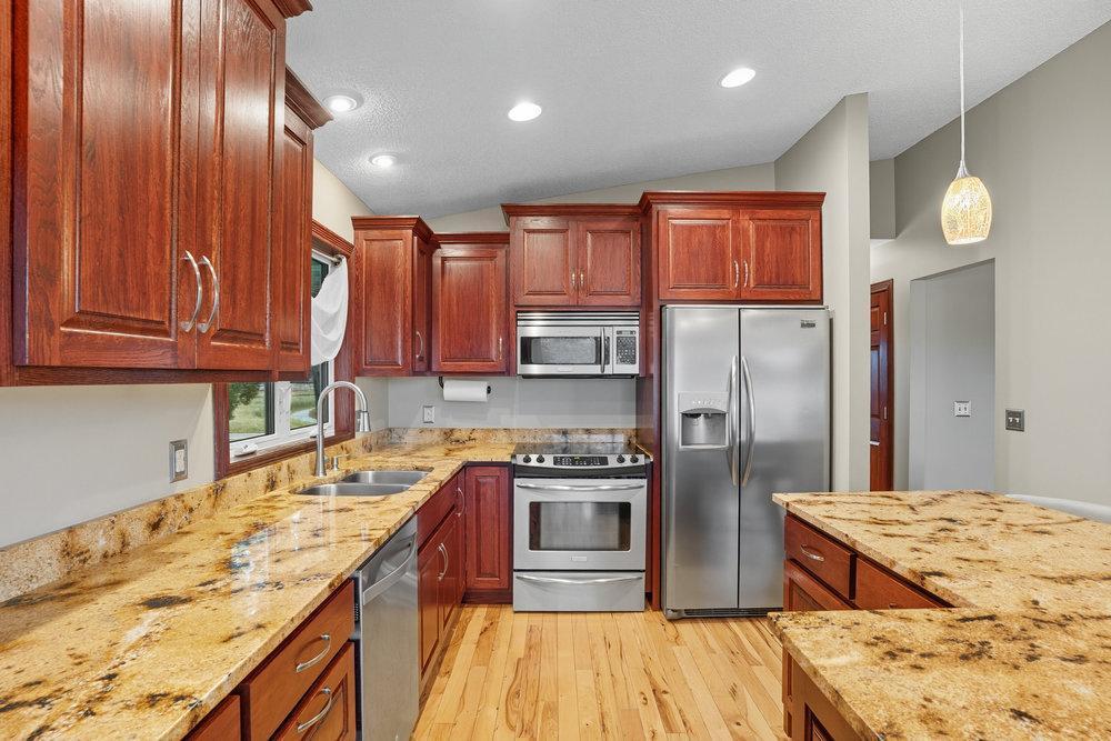 12795 Tucker Road Rogers, MN 55374 - Photo 18 of 111 Gallery Image 18