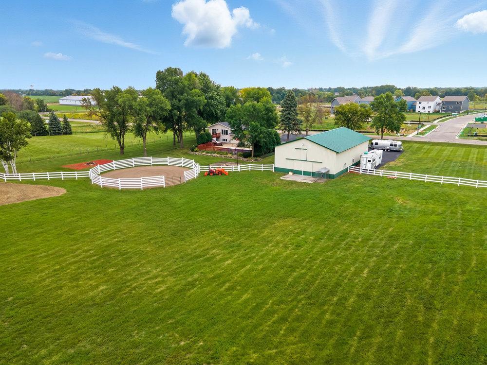 12795 Tucker Road Rogers, MN 55374 - Photo 8 of 111 Gallery Image 8