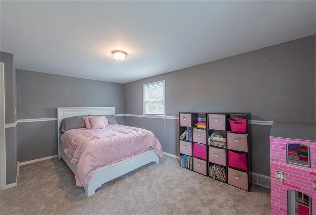 211 Rush Valley Road Monroeville, PA 15146 - Photo 19 of 25 3rd Bedroom measures 15x10