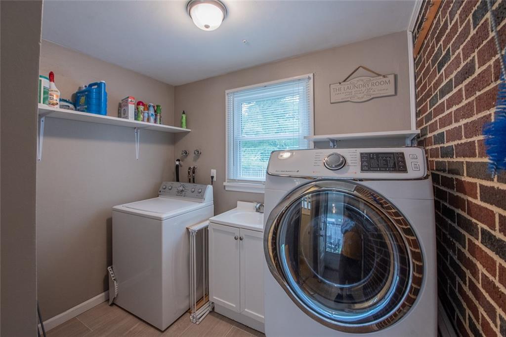 211 Rush Valley Road Monroeville, PA 15146 - Photo 24 of 25 1st Fl Laundry measures 6x8