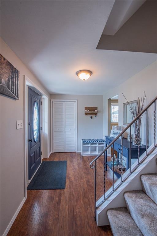 211 Rush Valley Road Monroeville, PA 15146 - Photo 5 of 25 12x7 Entry Way