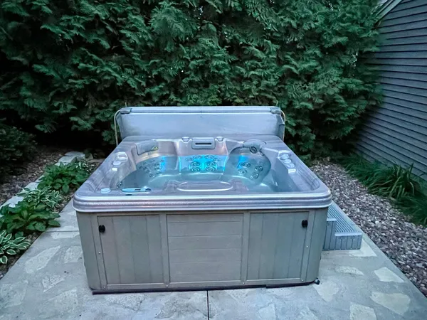 $379,500 | 602 6th Avenue Southwest, Austin, MN 55912