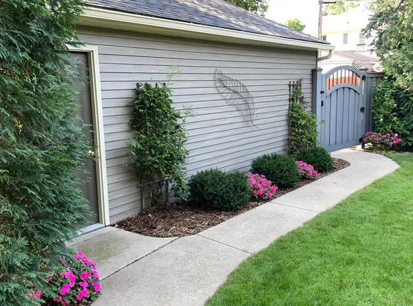 $379,500 | 602 6th Avenue Southwest, Austin, MN 55912