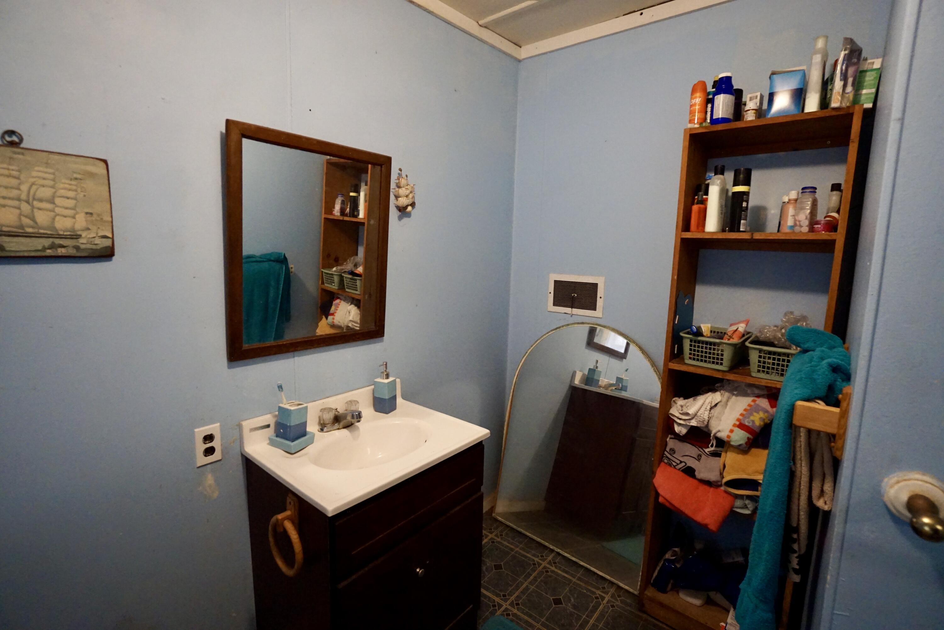 49 Moosehead Lake Road Greenville, ME 04441 - Photo 28 of 35 39E62468-9EFF-4216-8896-787A32284072_1_2