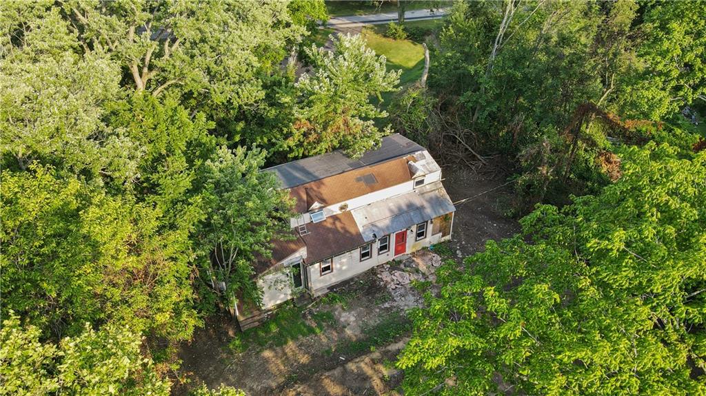 562 Fort Couch Road Pittsburgh, PA 15241 - Photo 8 of 9 Gallery Image 8