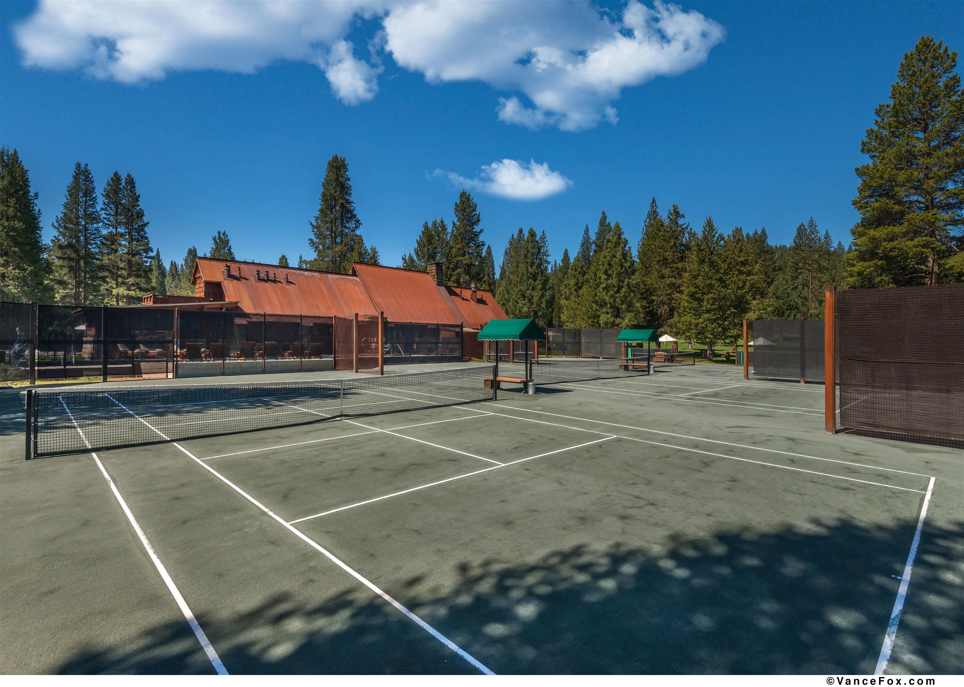 11302 Elle Ellen Truckee, CA 96161 - Photo 21 of 21 a view of a tennis court