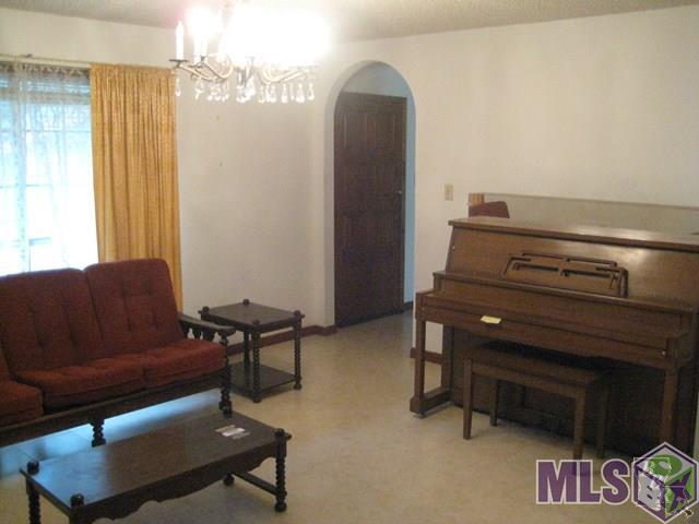 112 Rosedown Street Thibodaux, LA 70301 - Photo 5 of 9 Gallery Image 5