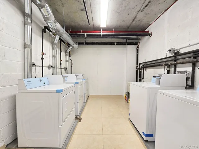 $524,900 | 141-15 Cherry Avenue, Unit 3C | Flushing