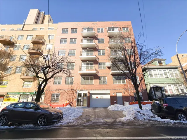 $524,900 | 141-15 Cherry Avenue, Unit 3C | Flushing