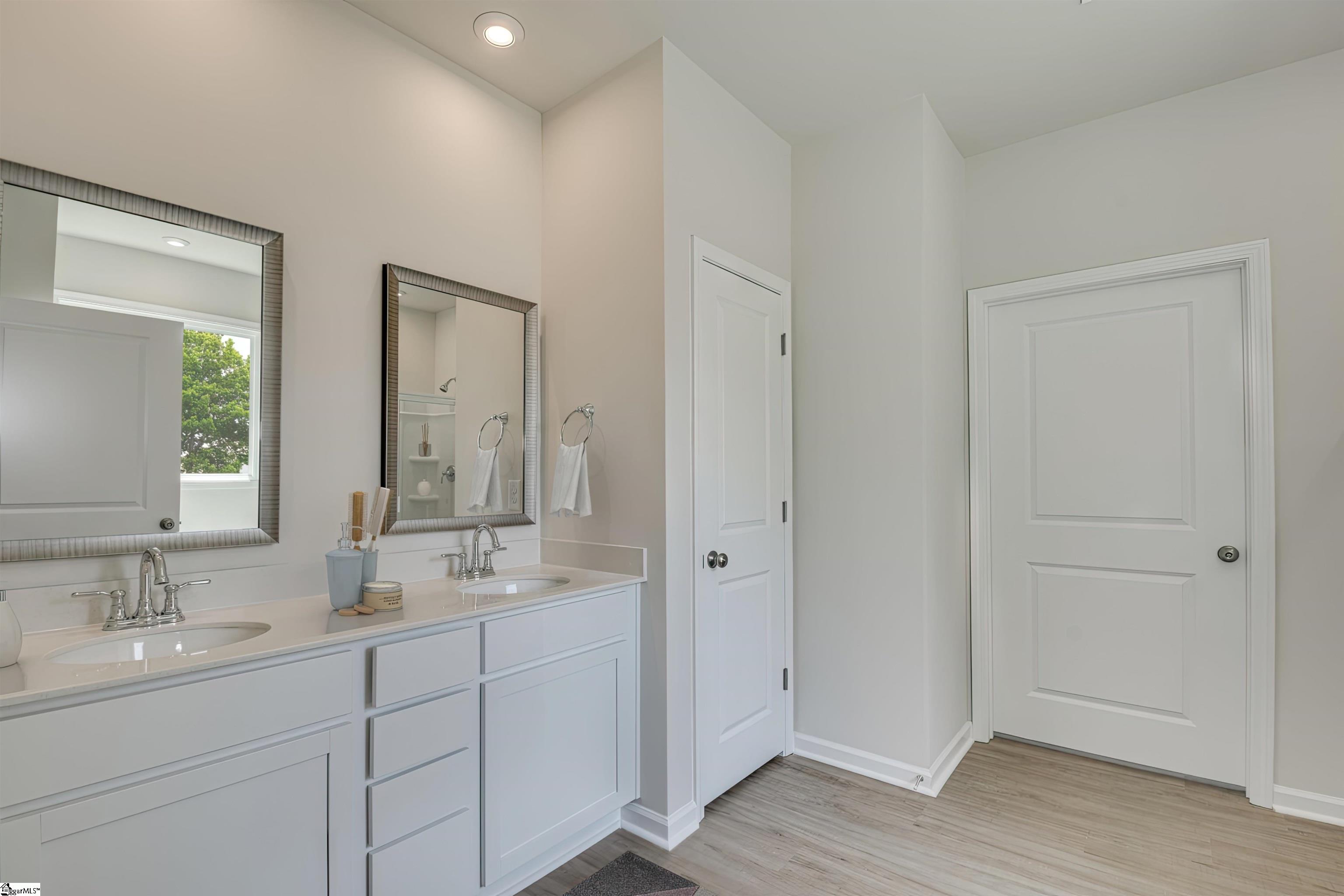 4030 Francis Spg Way Inman, SC 29349 - Photo 13 of 25 Gallery Image 13