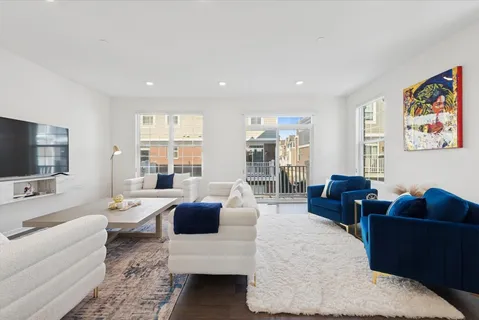 $420,000 | 9272 West 143rd Street, Orland Park, IL 60462