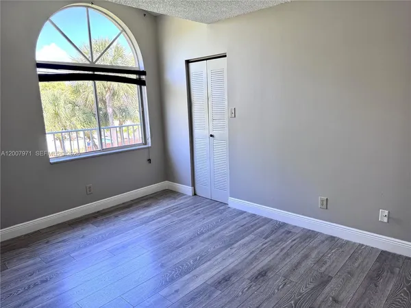 $2,200 | 10420 Southwest 158th Court, Unit 306, Miami, FL 33196