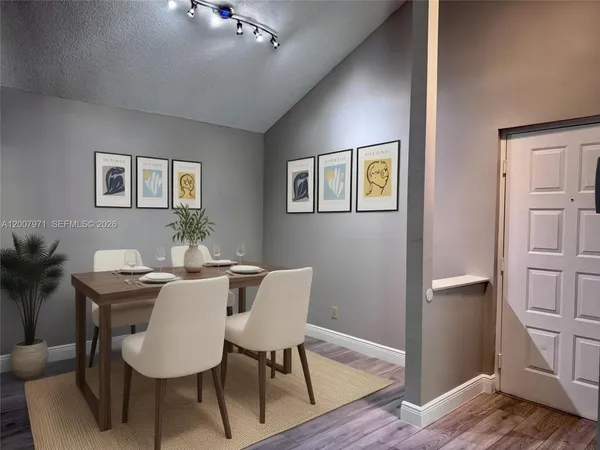 $2,200 | 10420 Southwest 158th Court, Unit 306, Miami, FL 33196