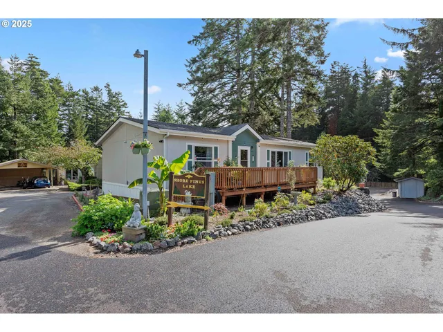 $235,000 | 610 Shorepines Place, Coos Bay, OR 97420