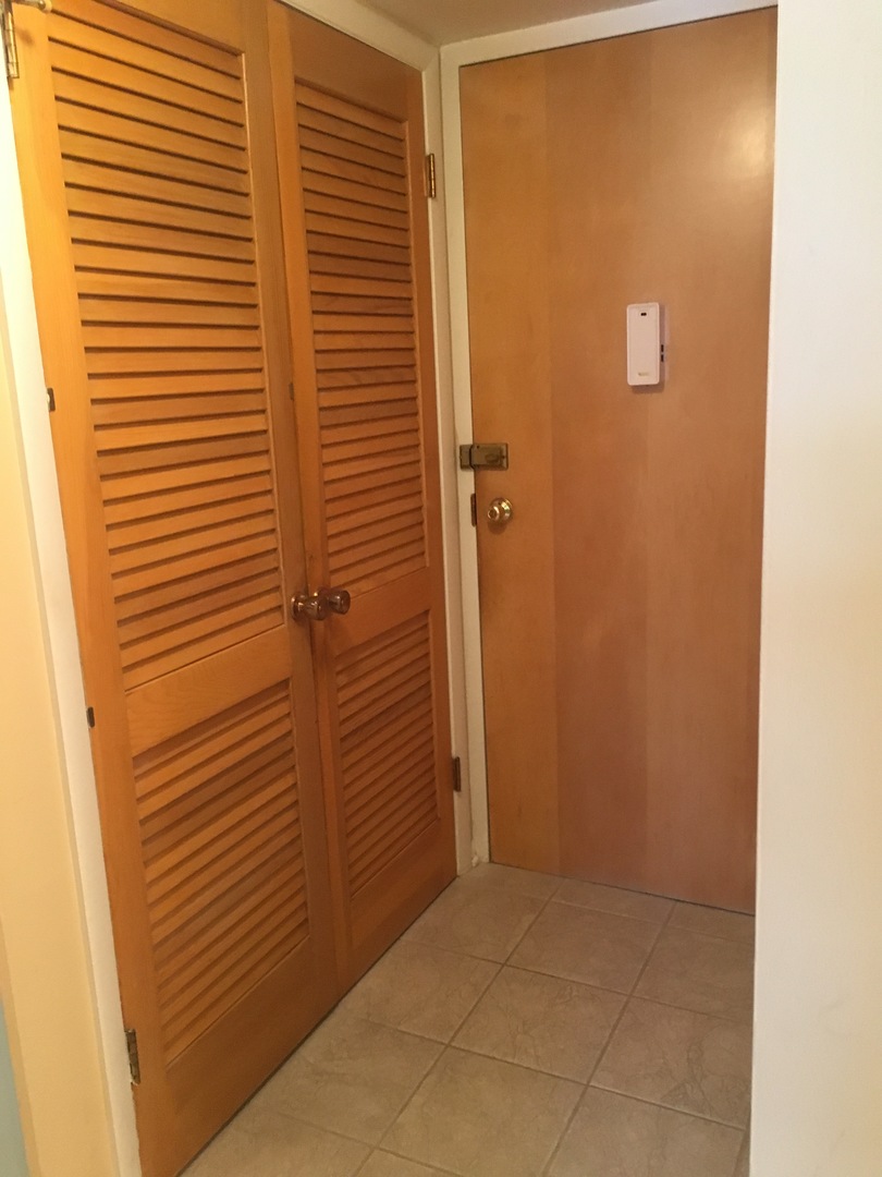 127 North Wolf Road, Unit 46B Wheeling, IL 60090 - Photo 10 of 10 Gallery Image 10