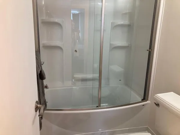 $3,200 | 301 Lake Shore Drive, Unit 802, Lake Park, FL 33403