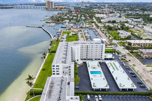 $3,200 | 301 Lake Shore Drive, Unit 802, Lake Park, FL 33403