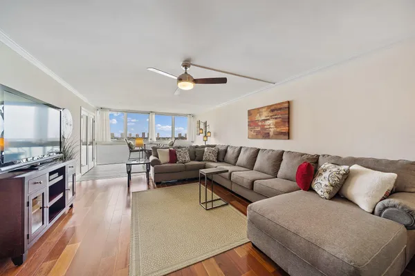 $3,200 | 301 Lake Shore Drive, Unit 802, Lake Park, FL 33403