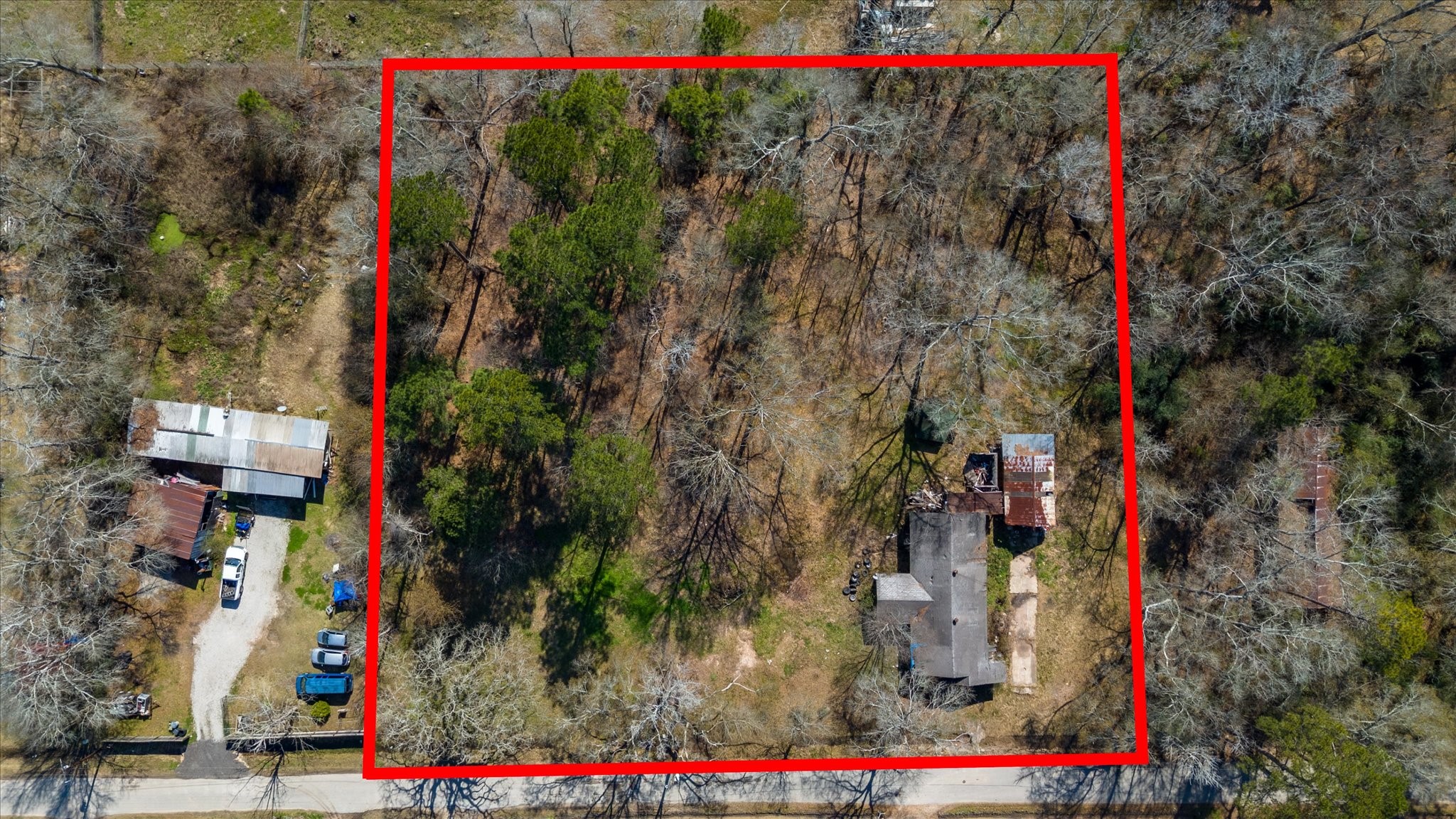 170 County Road 328 Cleveland, TX 77327 - Photo 5 of 26