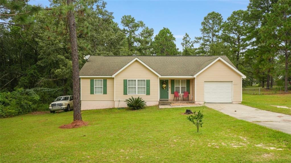 98 Palm Tree Road Jesup, GA 31545 - Photo 1 of 1