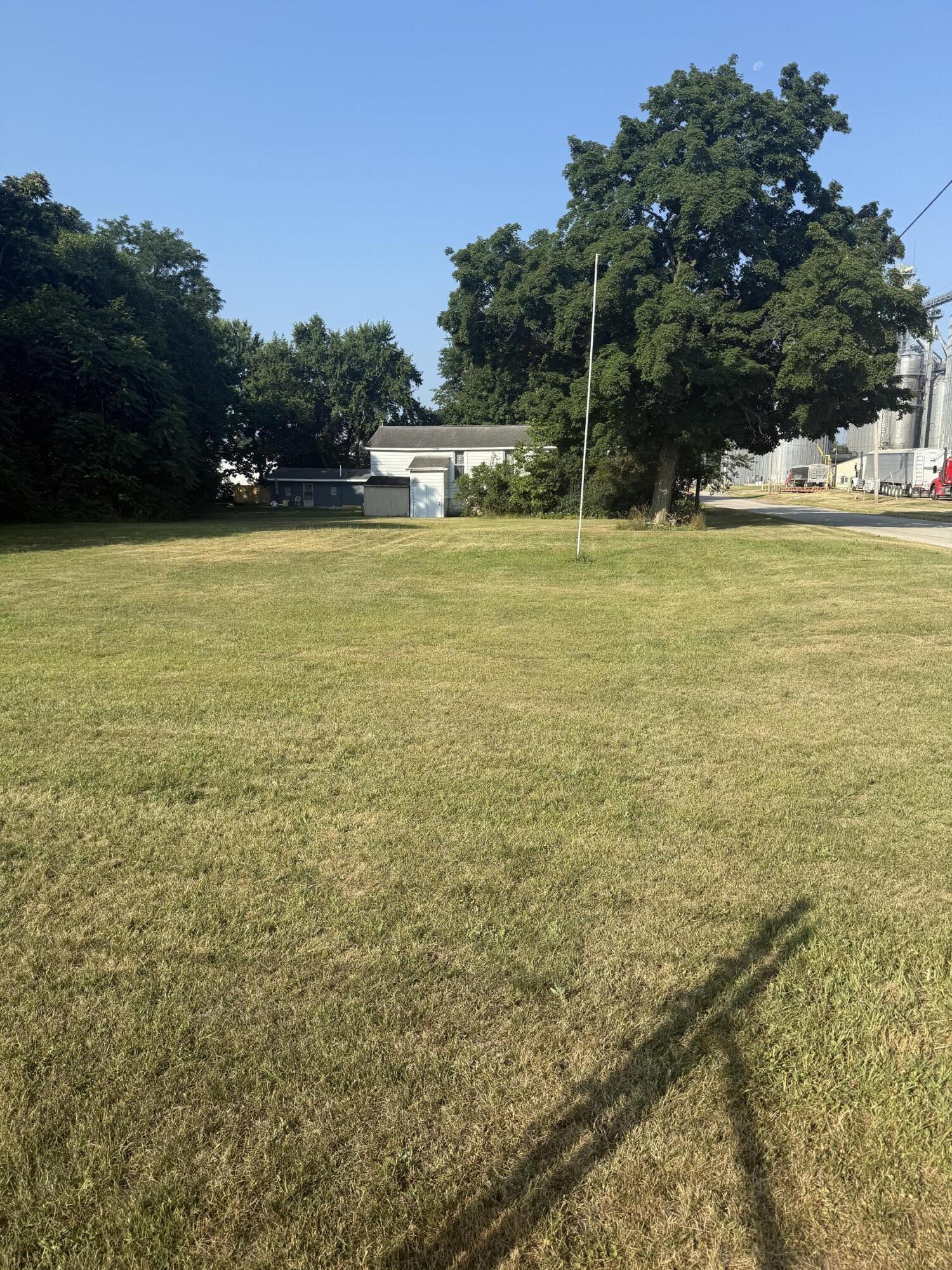 East Beers Street Decatur, MI 49045 - Photo 3 of 6 IMG_3852