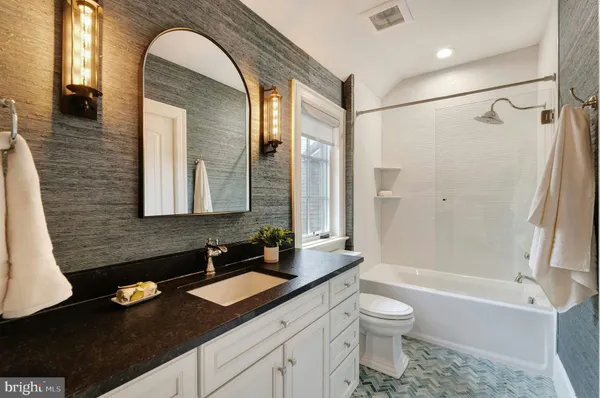 $1,899,999 | 42835 Travelers Run Lane, Leesburg, VA 20176