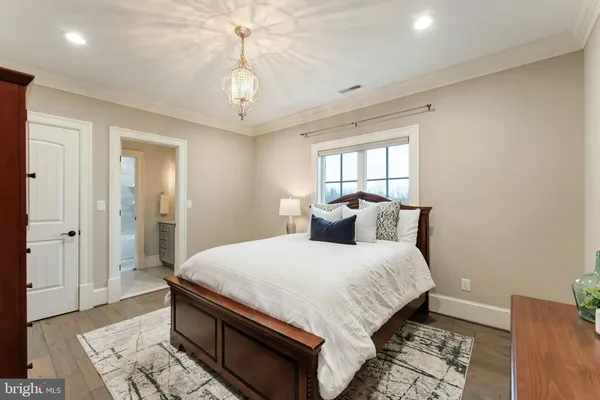 $1,899,999 | 42835 Travelers Run Lane, Leesburg, VA 20176