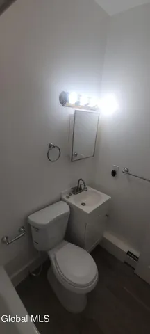 $22,200 | 9 St Joseph's Terrace, Unit 3B, Albany, NY 12210