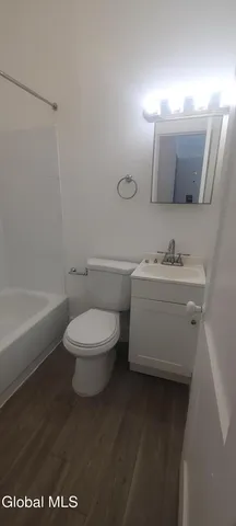 $22,200 | 9 St Joseph's Terrace, Unit 3B, Albany, NY 12210