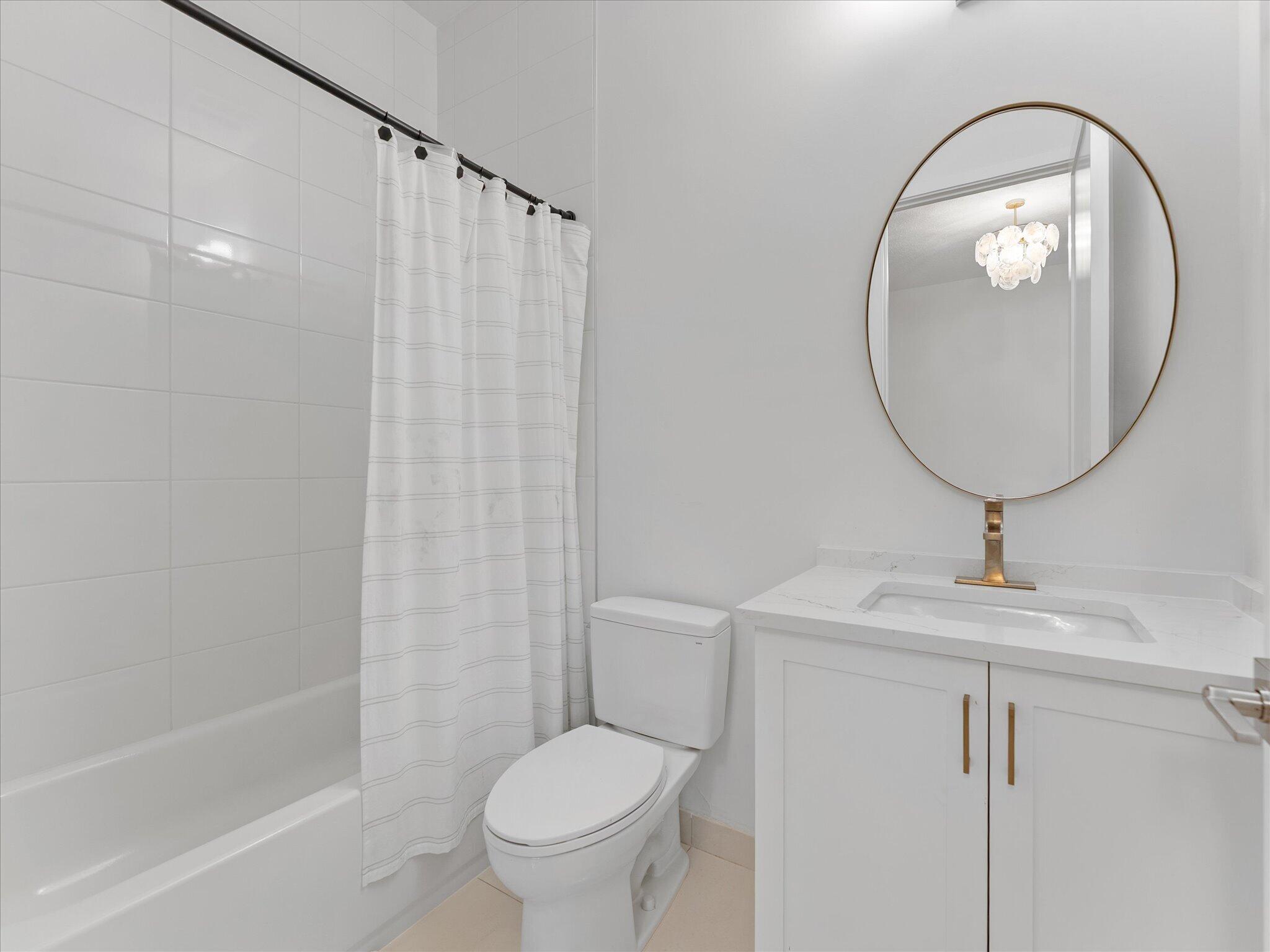 9273 Sunflower Mdw Road Boca Raton, FL 33434 - Photo 26 of 39 Guest Bath 1