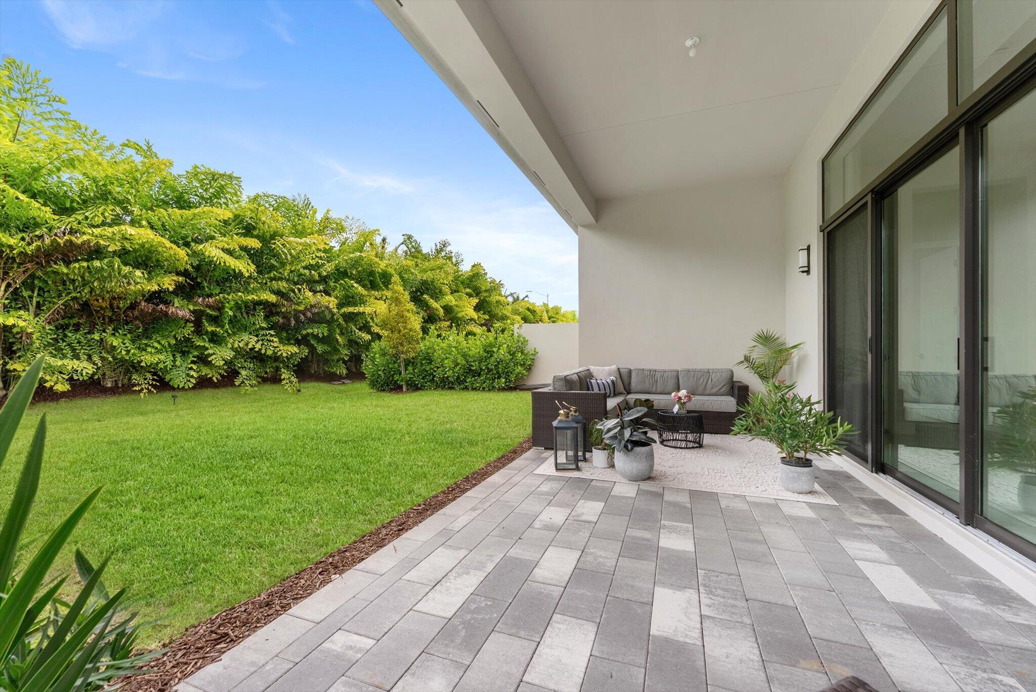 9273 Sunflower Mdw Road Boca Raton, FL 33434 - Photo 31 of 39 Private Backyard