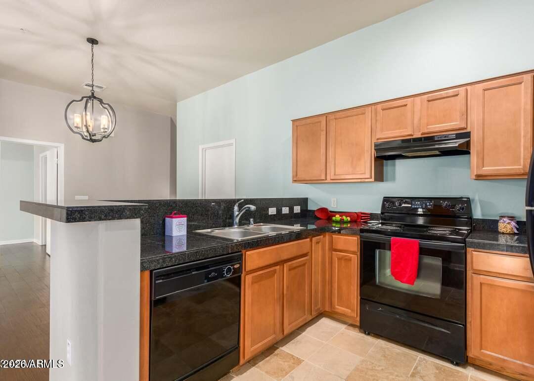 2150 East Bell Road, Unit 1056 Phoenix, AZ 85022 - Photo 4 of 28