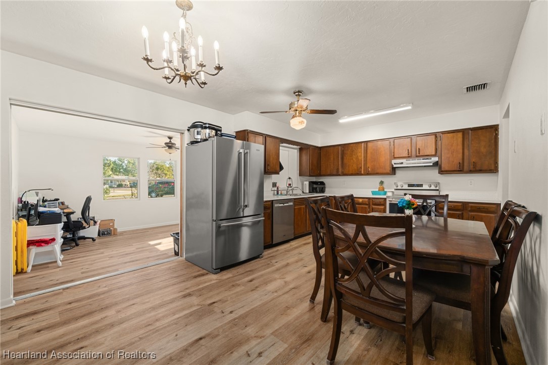 1221 Forest Road Sebring, FL 33872 - Photo 12 of 47