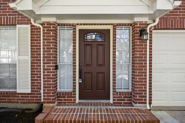 a view of front door with outdoor space