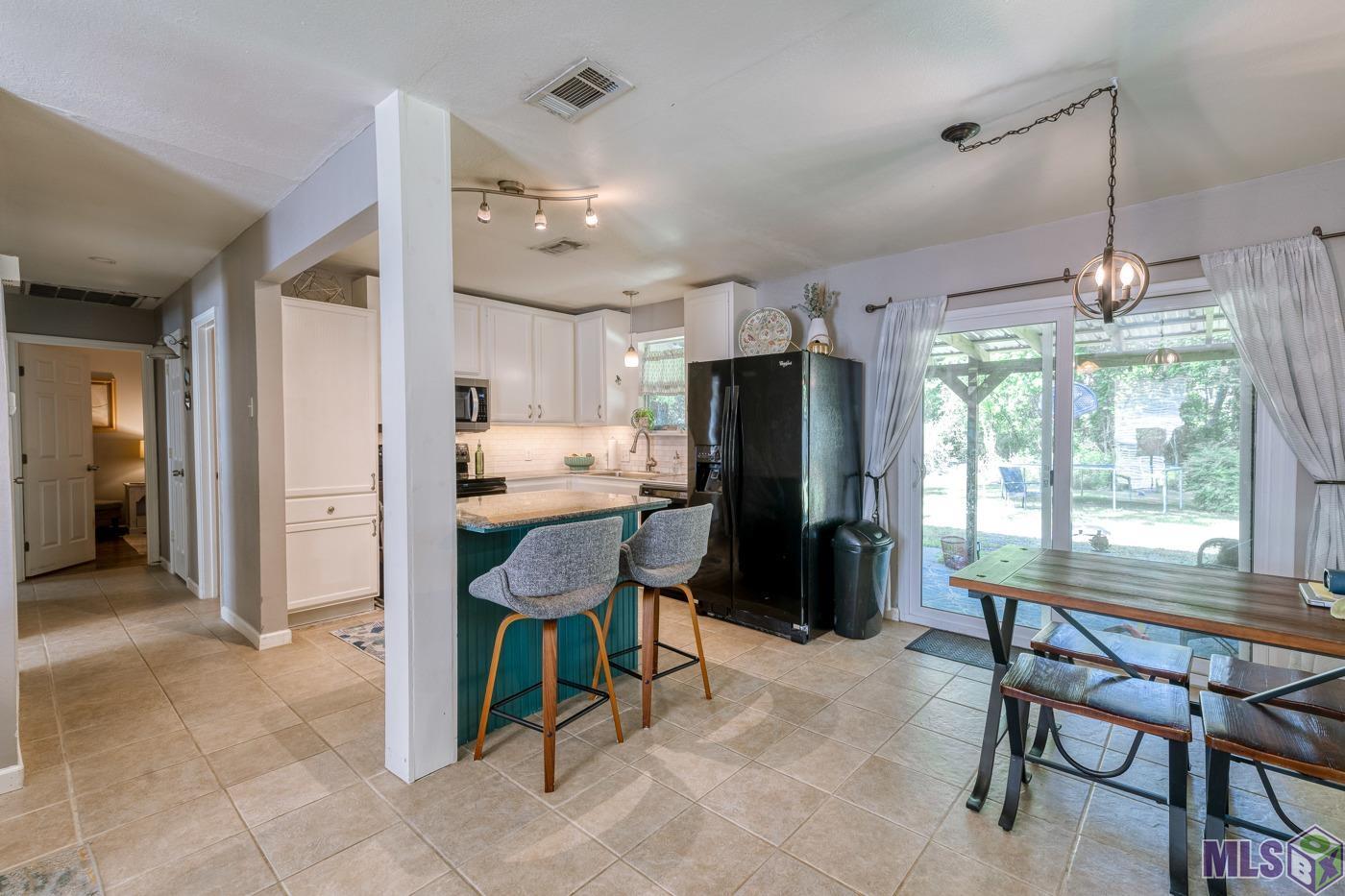 274 Lafitte Drive Baton Rouge, LA 70819 - Photo 9 of 21 Gallery Image 9
