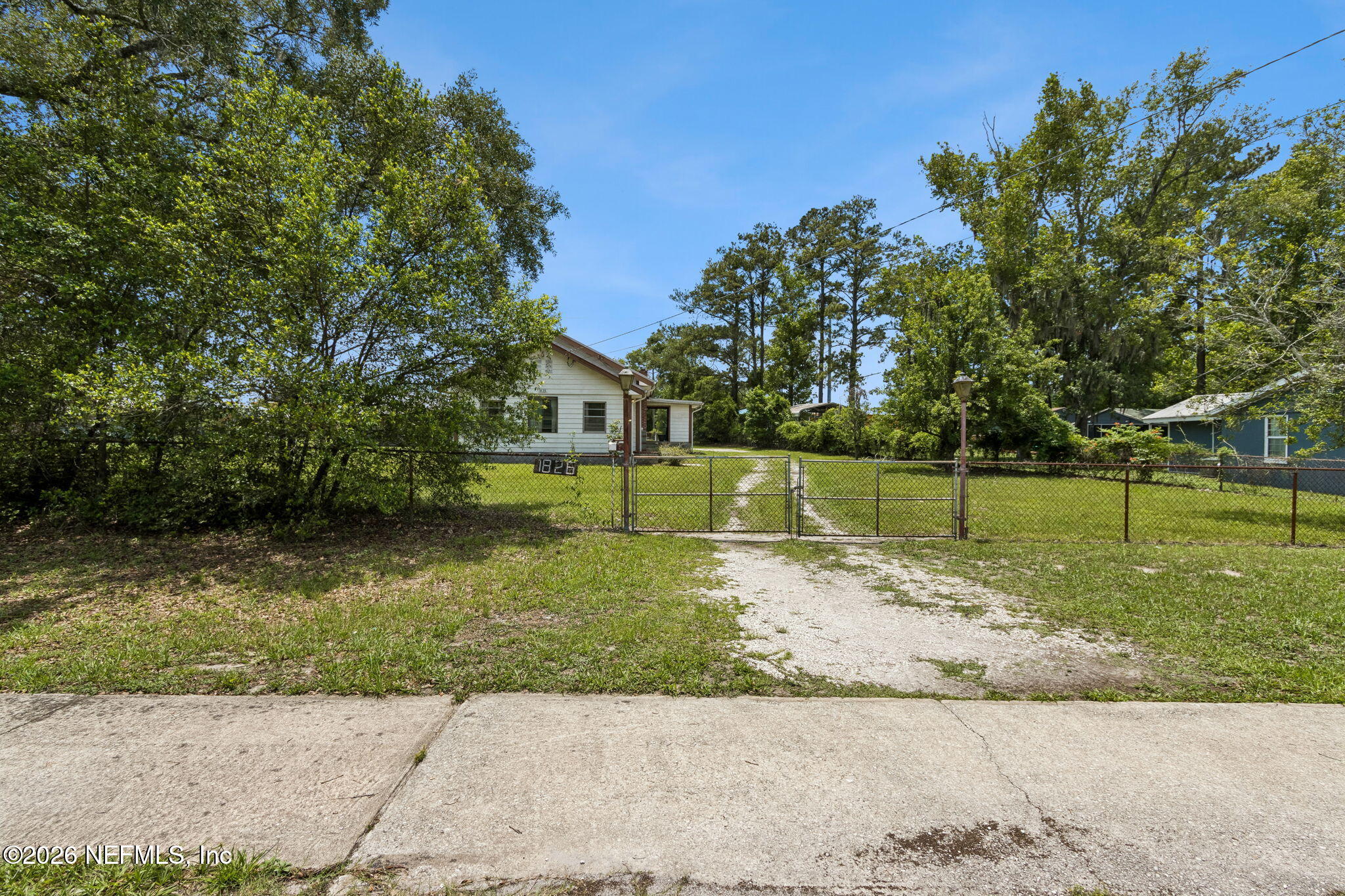 1826 Faye Road Jacksonville, FL 32218 - Photo 4 of 74 2-web-or-mls-1826 Faye Road-2