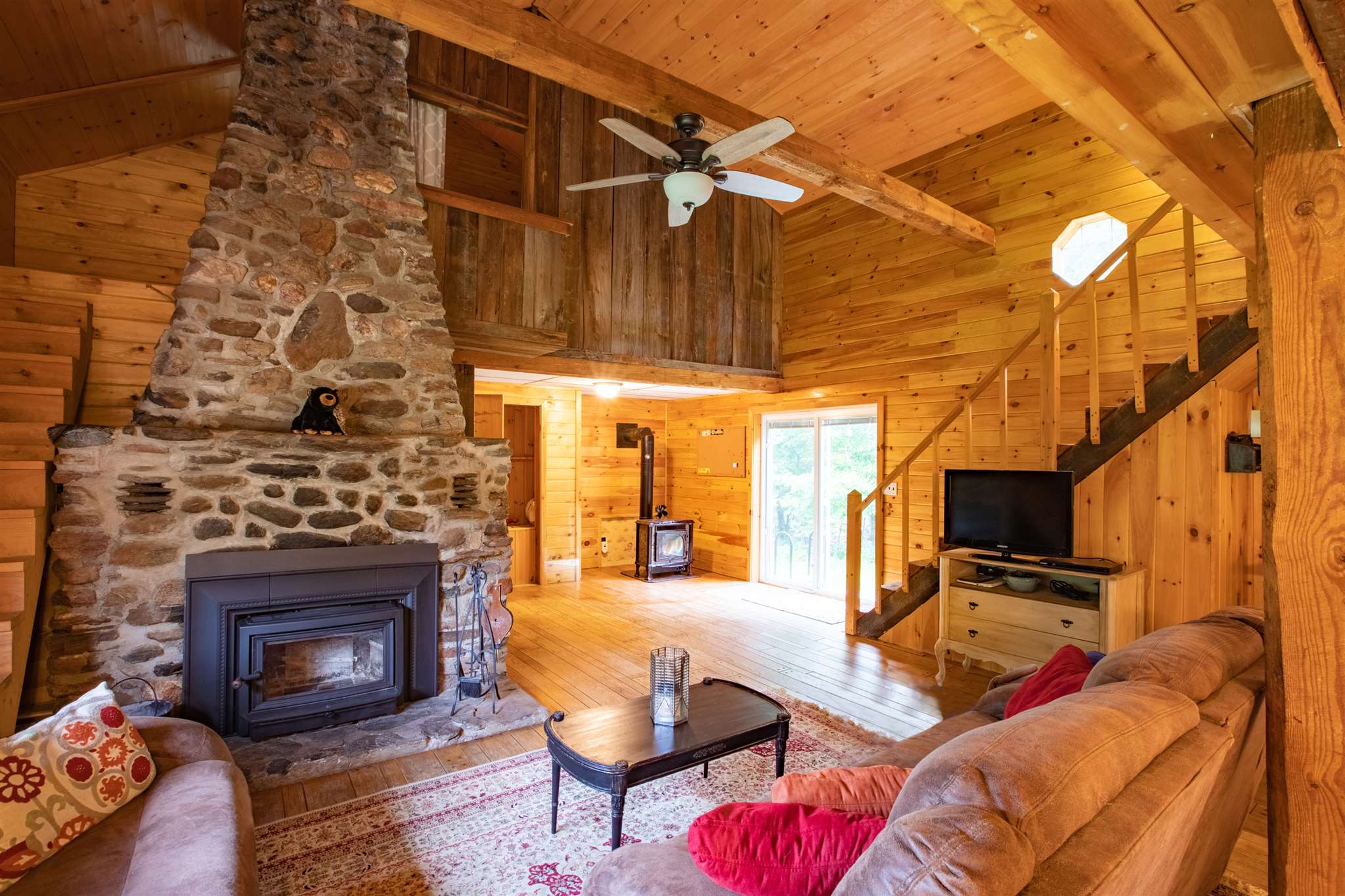 511 Tillotson Road Lowell, VT 05847 - Photo 15 of 36
