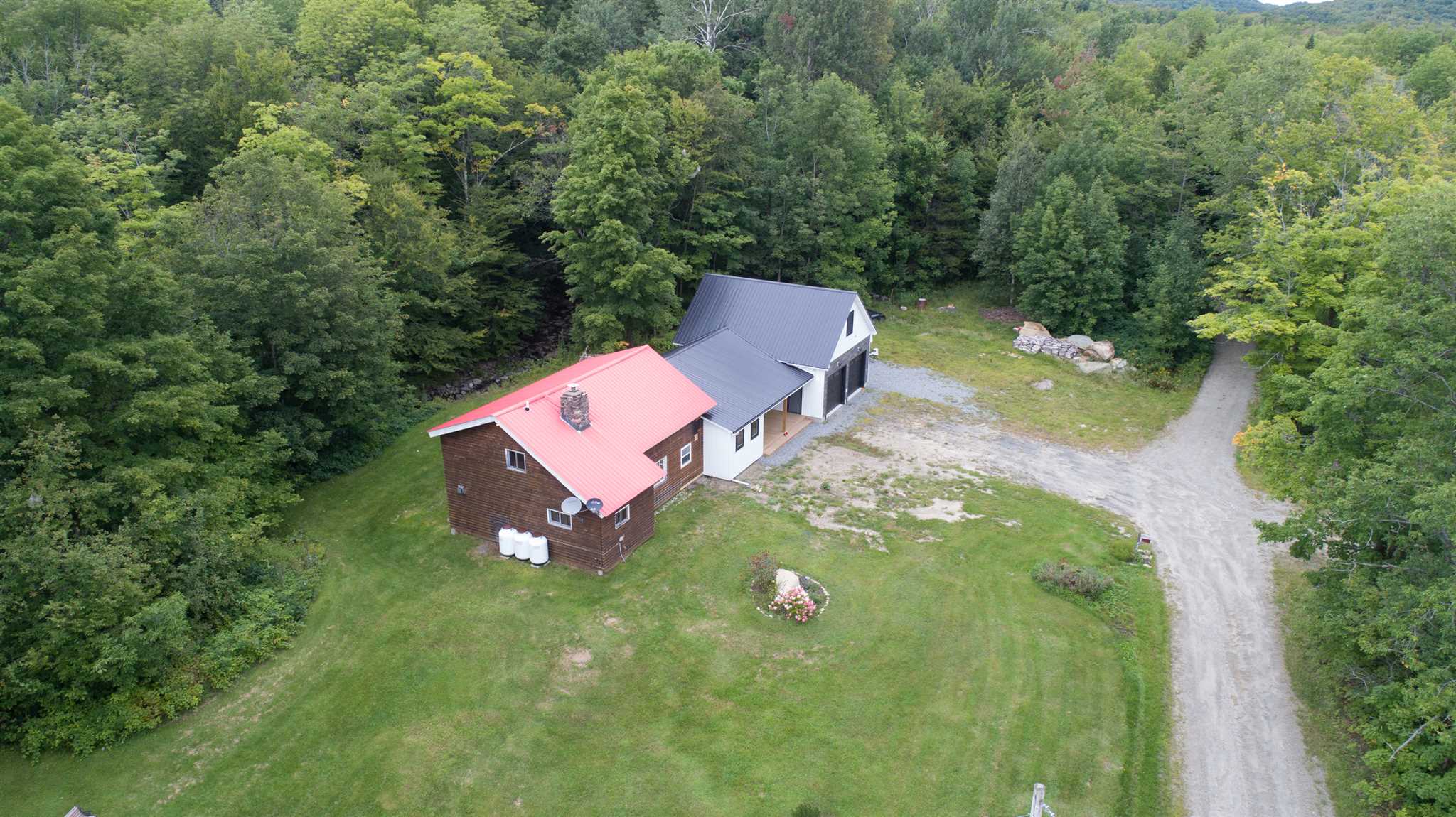 511 Tillotson Road Lowell, VT 05847 - Photo 3 of 36