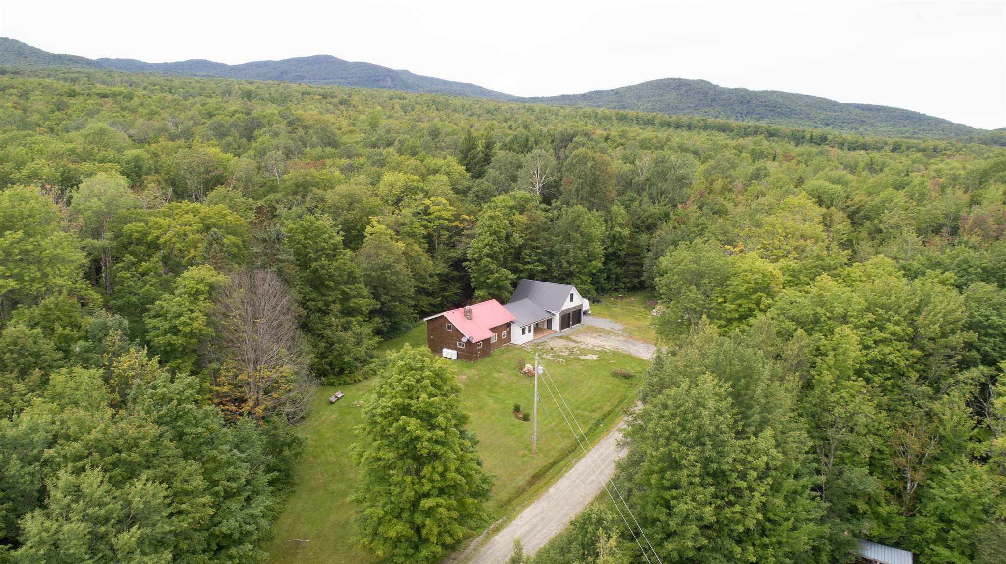 511 Tillotson Road Lowell, VT 05847 - Photo 4 of 36